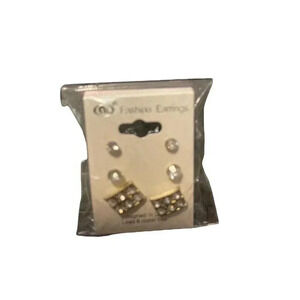 FASHION EARRINGS TWO SPARKLES AND A SQUARE SPARKLE EARRINGS